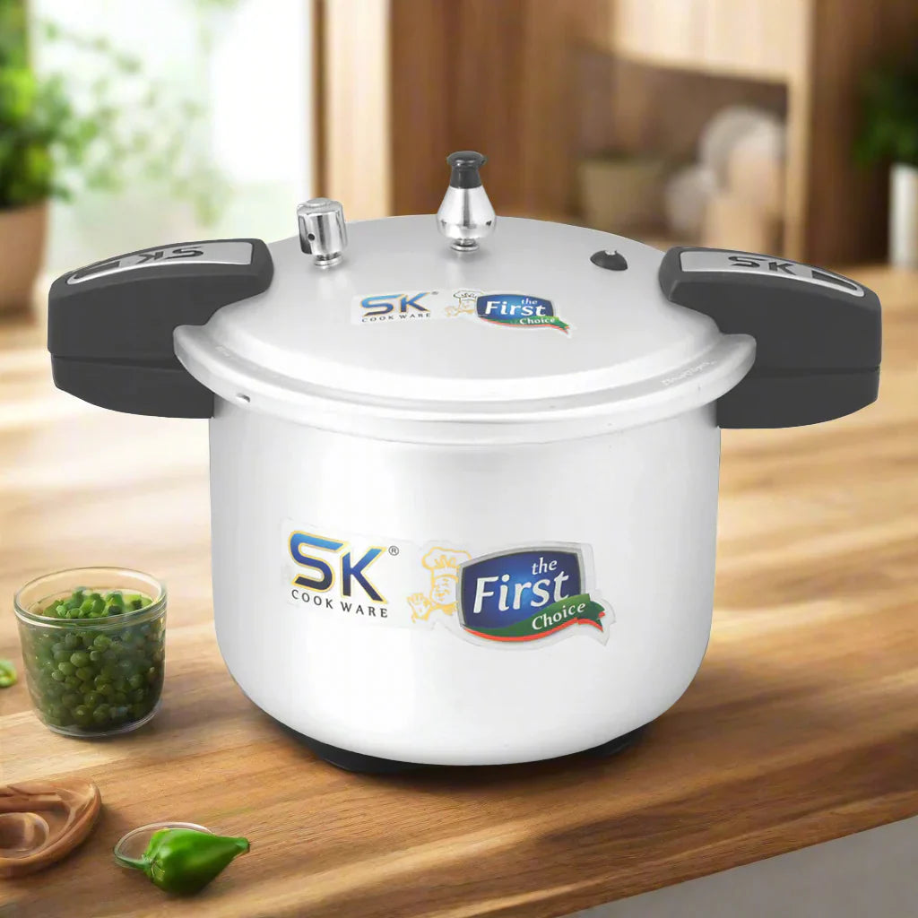 Panda Pressure Cooker sk with Easy Grip Bakelite Handles